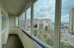 Apartament de 3 camere, 73 mp, decomandat, zona Pacurari