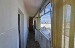 Apartament 4 camere, 90 mp, terasa, Nicolina