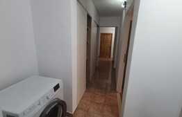 Apartament 3 camere, decomandat, etaj intermediar, Rond Vechi CUG