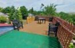 Casa cu 3 camere, 70 mp, teren 1000 mp, zona Malaesti