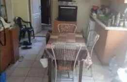 Casa cu 3 camere, 100 mp, teren 750 mp, zona Bivolari