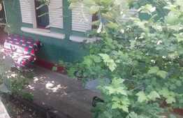 Casa cu 3 camere, 80 mp, teren 524 mp, zona Tatarasi