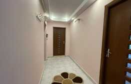 Apartament de 2 camere, 50 mp, decomandat, zona Continental