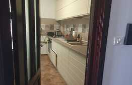 Apartament 2 camere, decomandat, zona Rediu