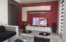 Apartament 2 camere, decomandat, zona Rediu