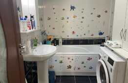 Apartament 3 camere, 65 mp, in Miroslava