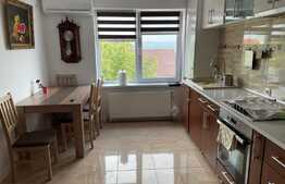 Apartament 3 camere, decomandate, in Miroslava