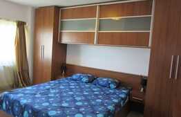 Apartament de 2 camere, 70mp, etaj intermediar, zona Garii