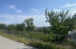 Teren intravilan, 400 mp, la drum asfaltat, Miroslava-Uricani