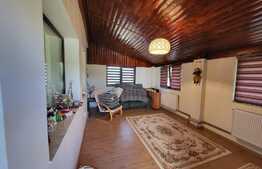 Casa cu garaj D+P+E, 180 mp, 914 mp teren, Barnova