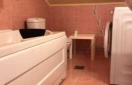 Apartament 4 camere, 80 mp, decomandat, zona Podu Ros