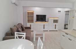 Apartament de 3 camere, 70 mp, decomandat, parcare, zona Palas
