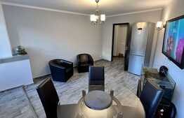 Apartament de 3 camere, 67 mp, decomandat, zona Palas