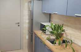 Apartament 2 camere, 70mp, decomandat, zona UMF