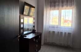 Apartament de 3 camere, 60mp, zona Tatarasi
