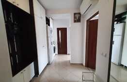 Apartament de 2 camere, decomandat, 54 mp, zona Bucium