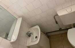 Apartament de 3 camere, decomandat, zona Garii