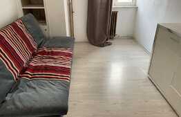 Apartament de 3 camere, decomandat, zona Garii