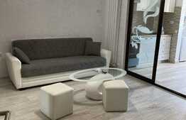 Apartament de 2 camere, decomandat, zona Palas