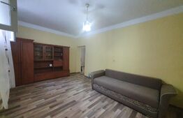 Garsoniera decomandata, 41 mp, zona Sararie