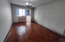 Apartament cu 3 camere, 72 mp, zona Alexandru cel Bun