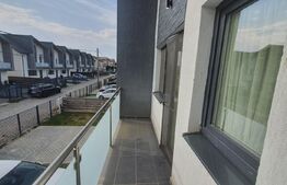 Casa 4 camere, tip triplex, 113 mp, Valea Adanca