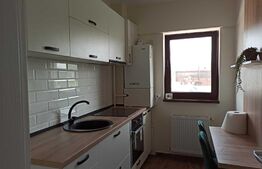 Apartament de 2 camere, decomandat, 50 mp, zona Bucium