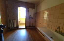 Apartament de 2 camere, 51.3 mp, decomandat, zona Nicolina