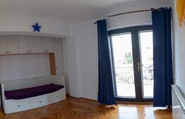 Apartament deosebit pe 2 niveluri, 3 dormitoare, parcare, zona Central