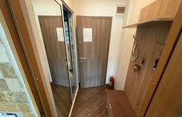 Garsoniera de 18mp, etaj intermediar, zona UMF