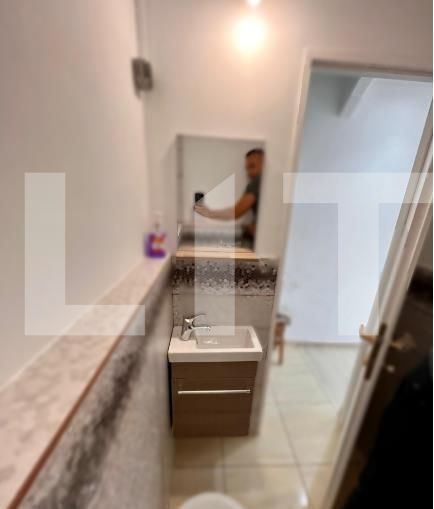 Garsoniera de 12 mp, zona Cantemir