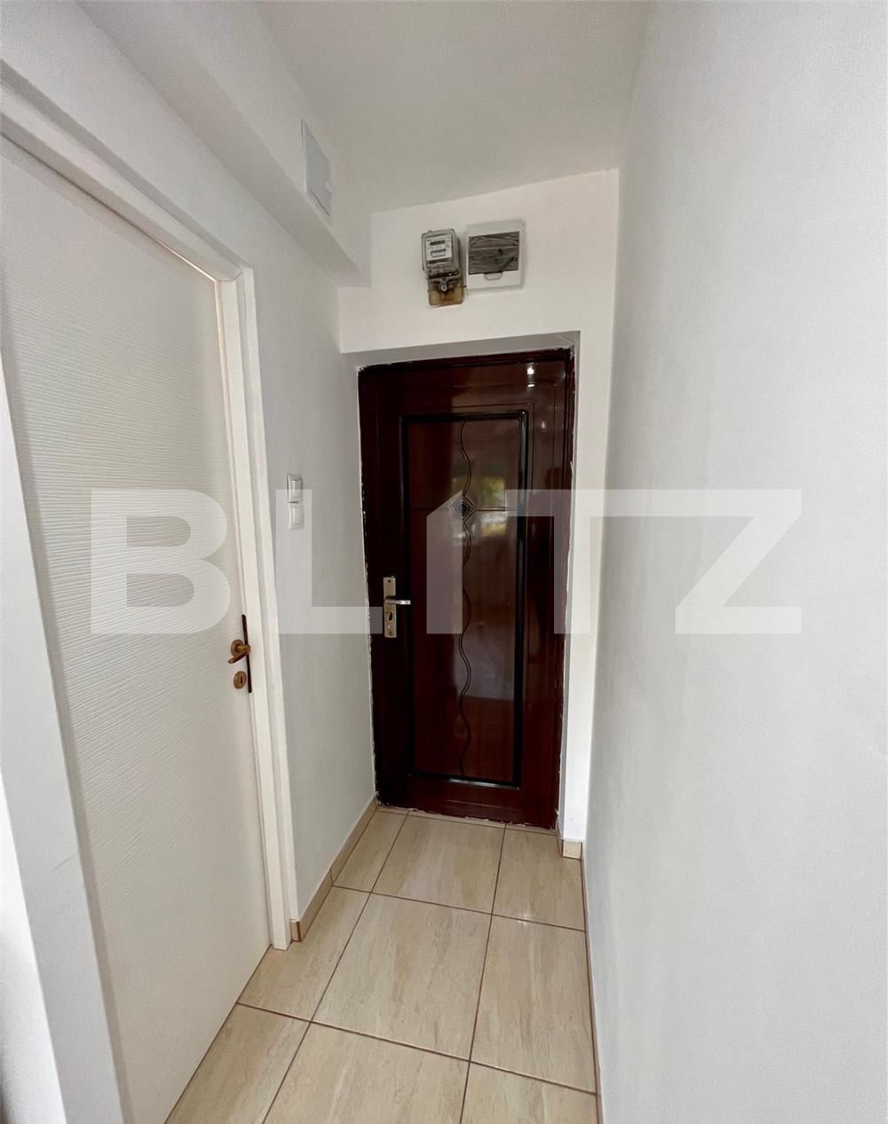 Garsoniera de 12 mp, zona Cantemir