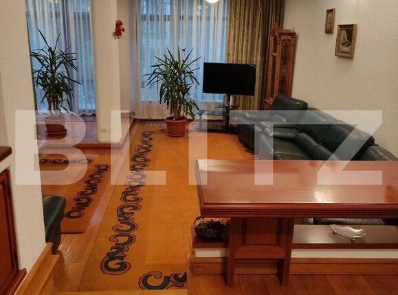Casa de vânzare 4 camere Central - 96451CV | BLITZ Iași | Poza1