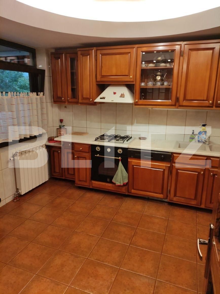 Casa de vânzare 4 camere Central - 96451CV | BLITZ Iași | Poza2