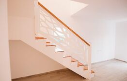 Casa 110 mp, teren 300 mp, terasa, Valea Adanca