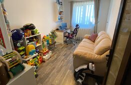 Apartament 3 camere, 72 mp, etaj intermediar, capat CUG