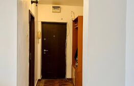 Apartament de 4 camere, 100mp, decomandat, zona Garii