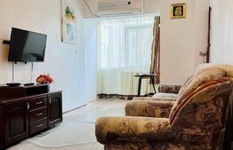 Apartament de 4 camere, 100mp, decomandat, zona Garii