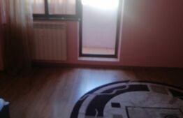 Garsoniera, 40 mp, etaj intermediar, zona Cug