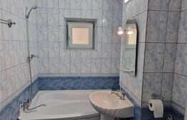 Apartament 4 camere, 100 mp, decomandat, Zona Nicolina