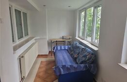 Apartament 4 camere, 100 mp, decomandat, Zona Nicolina