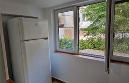 Apartament 4 camere, 100 mp, decomandat, Zona Nicolina