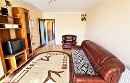 Apartament de 3 camere, 67 mp, decomandat, etaj intermediar, Alexandru cel Bun