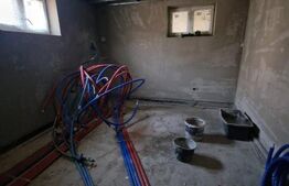 Vand vila in constructie 