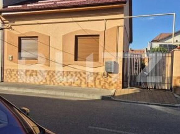Casa de vânzare 4 camere Central - 187486CV | BLITZ Lugoj | Poza1