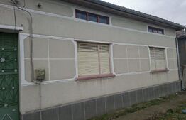 Casa de vanzare, 4 camere, 140 mp - in Costiu 