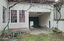 Casa de vanzare, 4 camere, 140 mp - in Costiu 