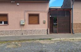 Aceasta casa este VANDUTA - 95000Euro