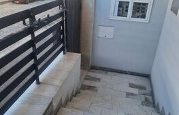 Casa de vanzare, 350 mp, zona Central