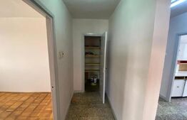Apartament de vanzare - 3 camere – zonă centrală, Strada Nicolae Bălcescu